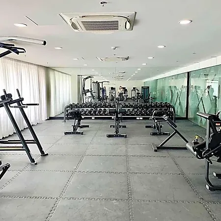 S Residences: Cozy Urban Stay
